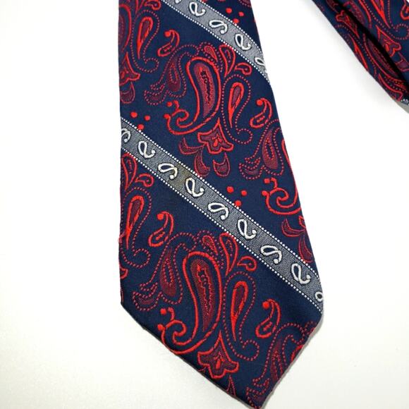 🌻3 for $18 Vintage 70's Red & Blue Men's Tie Story Cravats - Picture 2 of 5